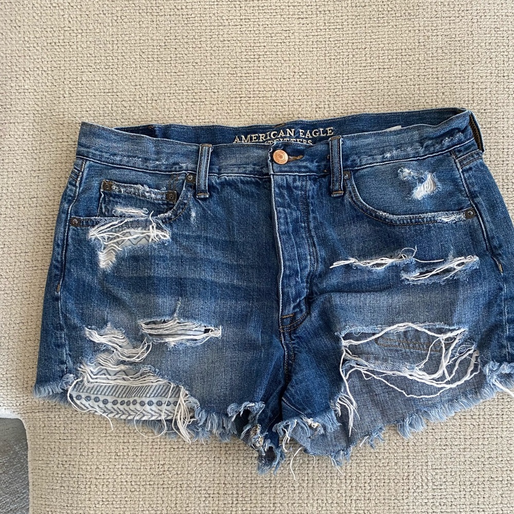 American Eagle high rise shorts
